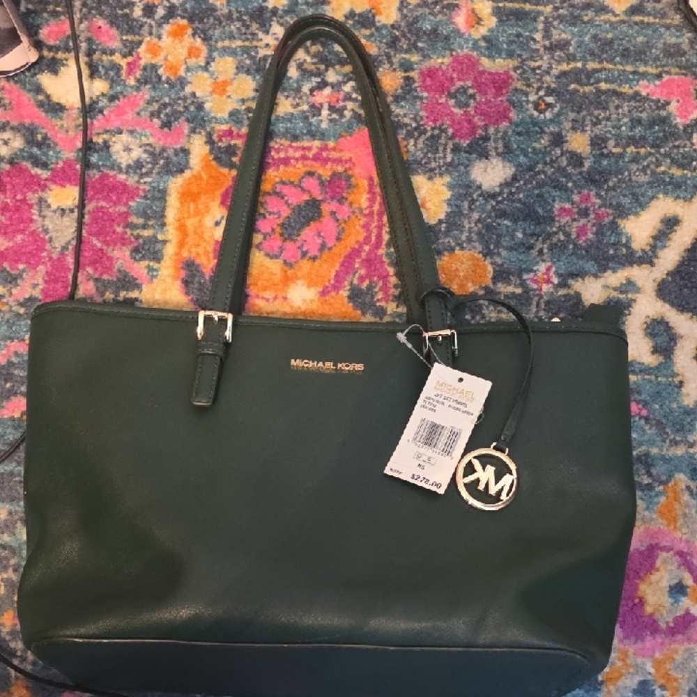 Michael Kors Jet Set Travel Handbag